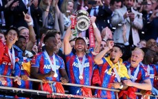 杏彩体育-法甲防守模式全解析：区域盯人、压迫与收缩对比